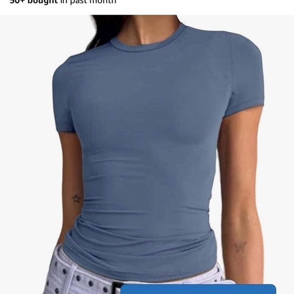 Tops - Fitted Blue T-Shirt with Short Sleeves size XL
